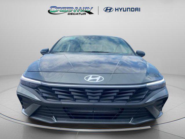 new 2025 Hyundai Elantra car, priced at $25,105
