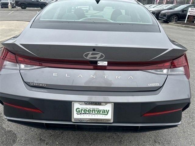 new 2024 Hyundai Elantra HEV car, priced at $25,558