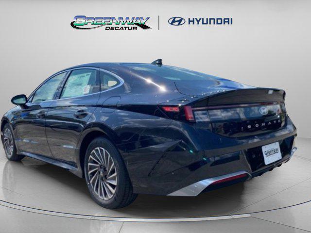 new 2025 Hyundai Sonata Hybrid car, priced at $33,085