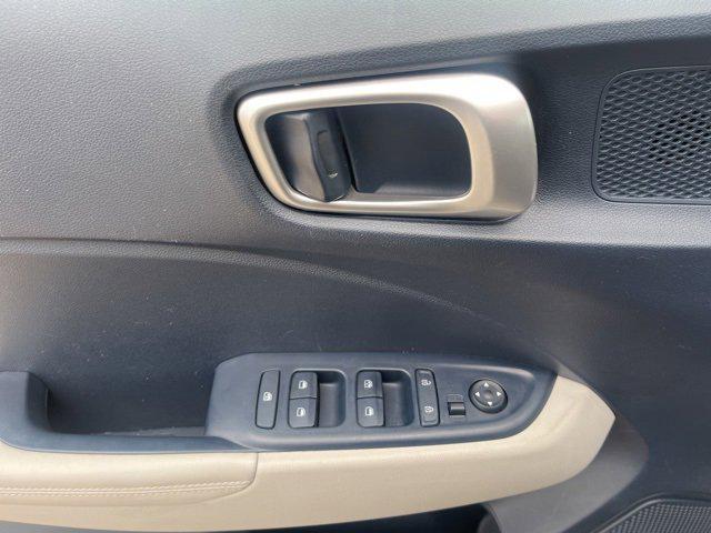 used 2022 Hyundai Venue car, priced at $19,990