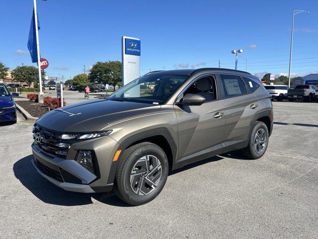 new 2025 Hyundai Tucson Hybrid car, priced at $33,858