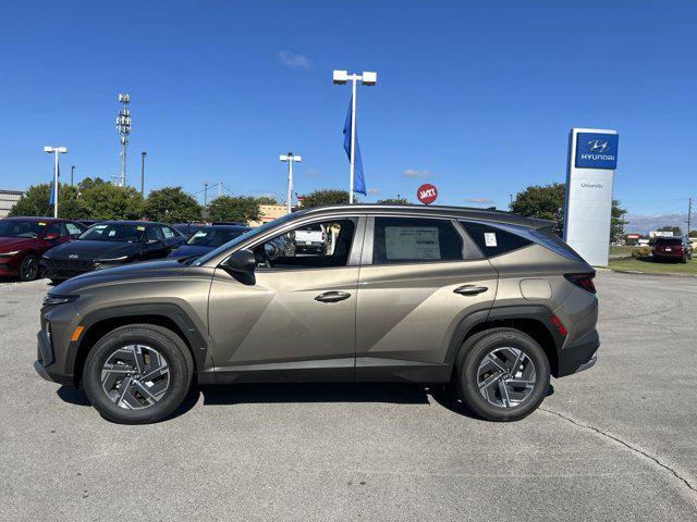 new 2025 Hyundai Tucson Hybrid car, priced at $33,858