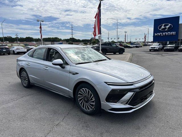 new 2024 Hyundai Sonata Hybrid car, priced at $31,440