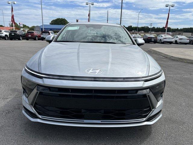 new 2024 Hyundai Sonata Hybrid car, priced at $31,440