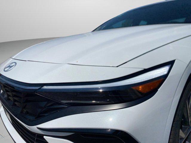 new 2025 Hyundai ELANTRA HEV car, priced at $32,155