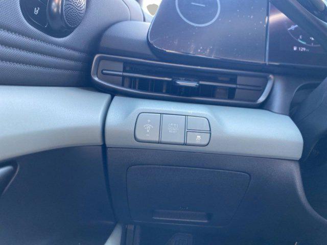 new 2025 Hyundai ELANTRA HEV car, priced at $32,155