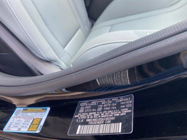 new 2025 Hyundai ELANTRA HEV car, priced at $31,685