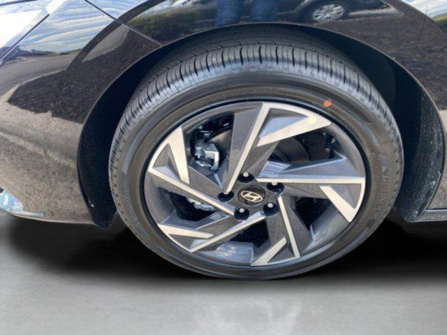 new 2025 Hyundai ELANTRA HEV car, priced at $31,685
