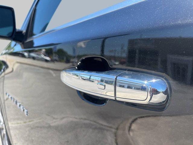 used 2023 Chevrolet Traverse car, priced at $37,193