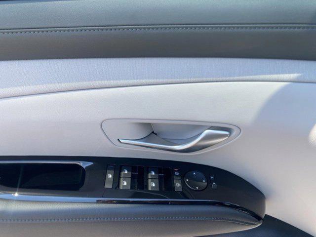 new 2025 Hyundai Tucson car, priced at $39,901
