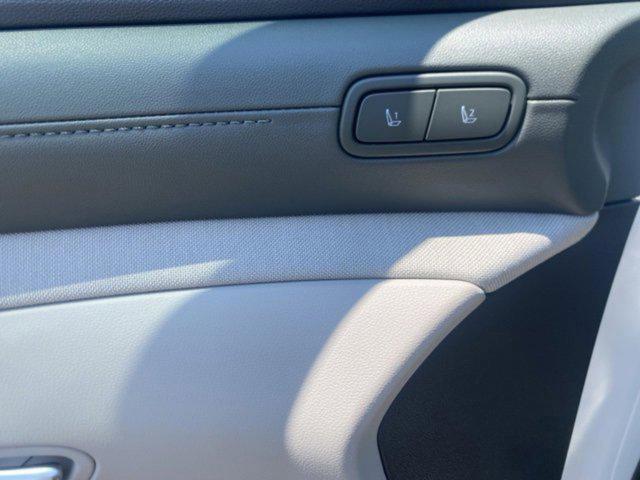 new 2025 Hyundai Tucson car, priced at $39,901