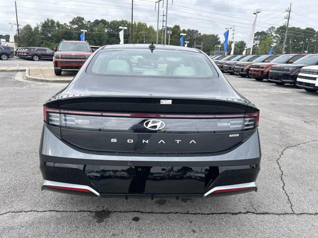 new 2025 Hyundai Sonata Hybrid car, priced at $31,622