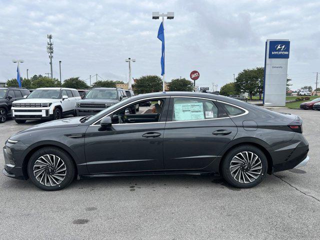 new 2025 Hyundai Sonata Hybrid car, priced at $31,622