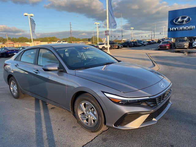 new 2025 Hyundai Elantra car, priced at $22,860