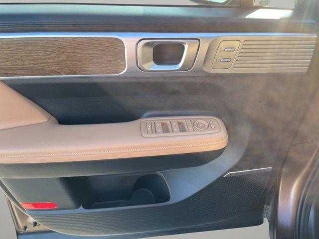 new 2025 Hyundai Santa Fe car, priced at $47,341