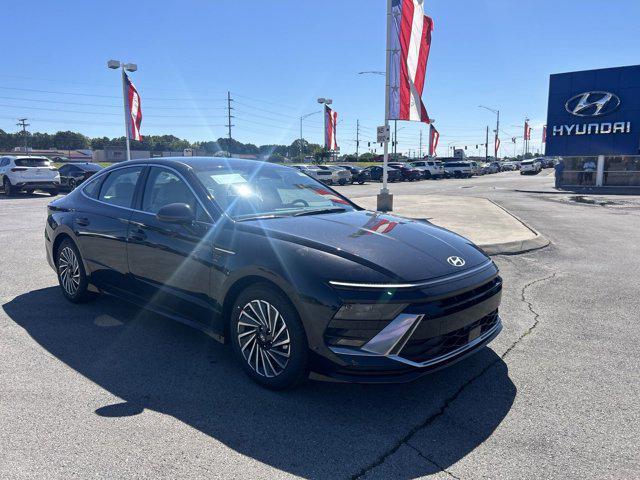 new 2024 Hyundai Sonata Hybrid car, priced at $29,540