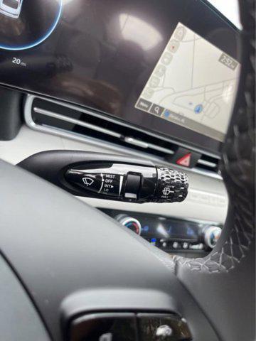 new 2025 Hyundai Elantra car, priced at $27,594