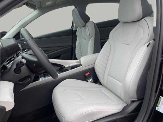 new 2025 Hyundai Elantra car, priced at $27,594