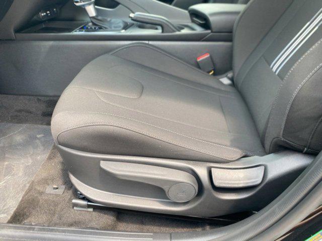 new 2025 Hyundai Elantra car, priced at $25,105