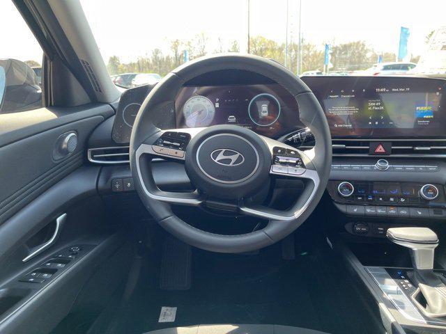 new 2025 Hyundai Elantra car, priced at $25,633