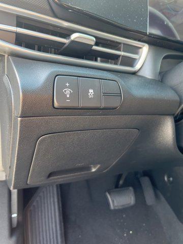 new 2025 Hyundai Elantra car, priced at $25,633