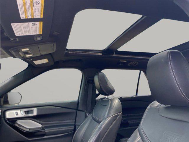 used 2022 Ford Explorer car, priced at $39,193