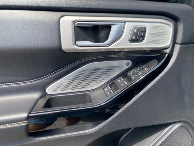 used 2022 Ford Explorer car, priced at $39,193