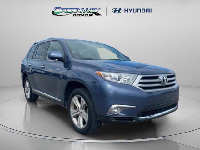 used 2013 Toyota Highlander car, priced at $19,749