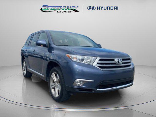 used 2013 Toyota Highlander car, priced at $19,749