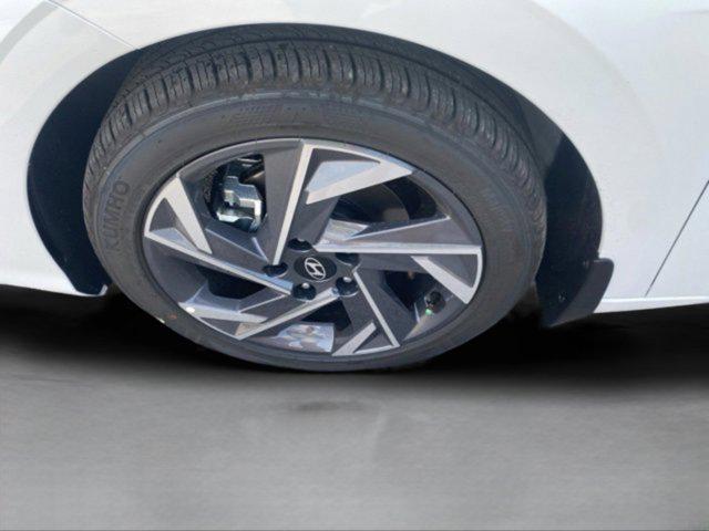 new 2025 Hyundai Elantra car, priced at $25,605