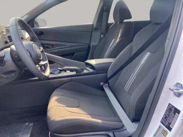 new 2025 Hyundai Elantra car, priced at $25,605