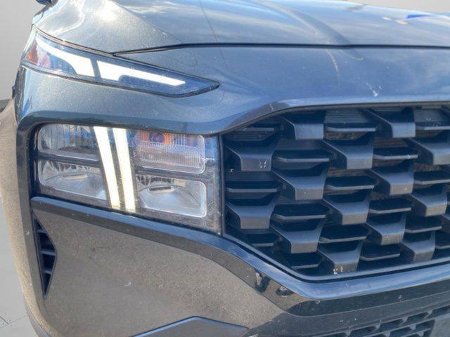 used 2022 Hyundai Santa Fe car, priced at $21,797