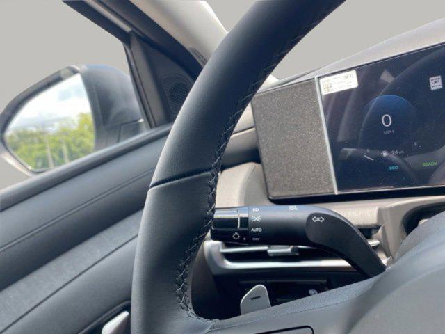 new 2025 Hyundai TUCSON Hybrid car, priced at $39,590