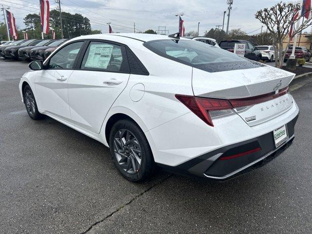 new 2024 Hyundai Elantra HEV car, priced at $26,110