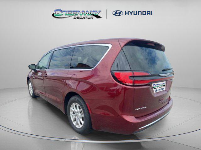 used 2023 Chrysler Pacifica car, priced at $23,963