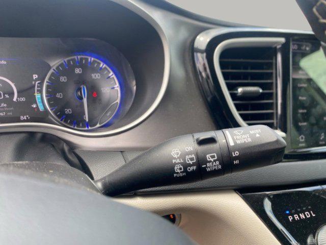 used 2023 Chrysler Pacifica car, priced at $23,963