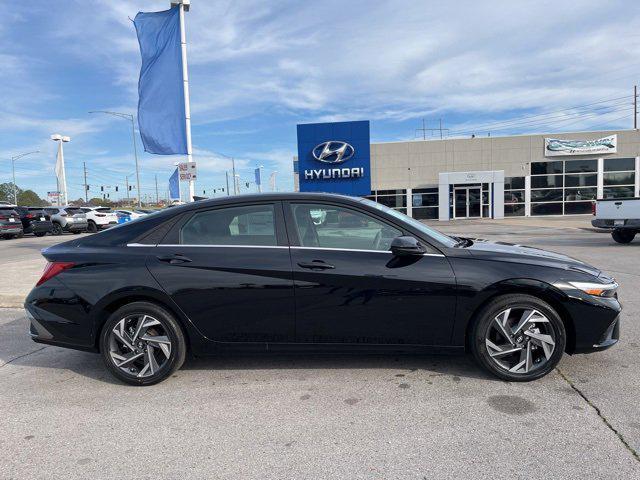 new 2025 Hyundai Elantra car, priced at $25,598