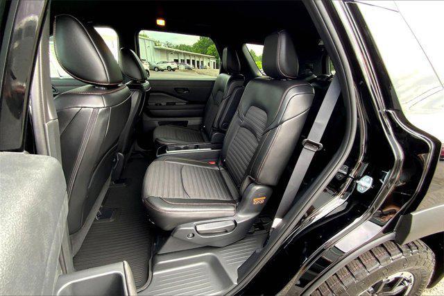 new 2025 Nissan Pathfinder car, priced at $45,197