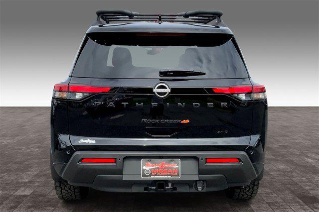 new 2025 Nissan Pathfinder car, priced at $45,197