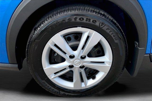 new 2025 Nissan Kicks car, priced at $22,888