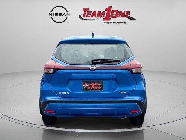 new 2025 Nissan Kicks car, priced at $22,888