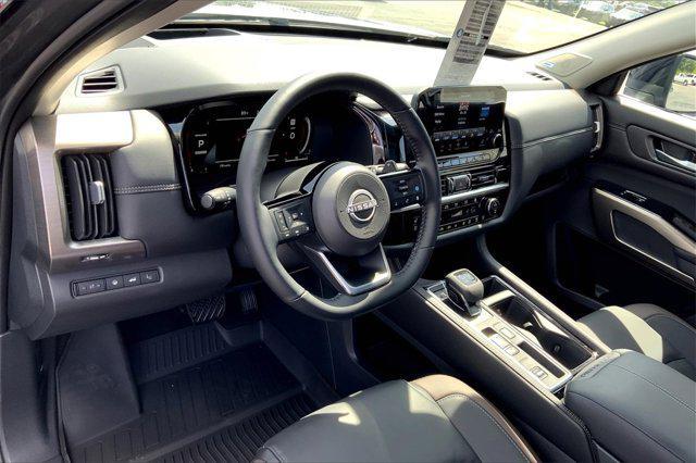new 2025 Nissan Pathfinder car, priced at $51,007
