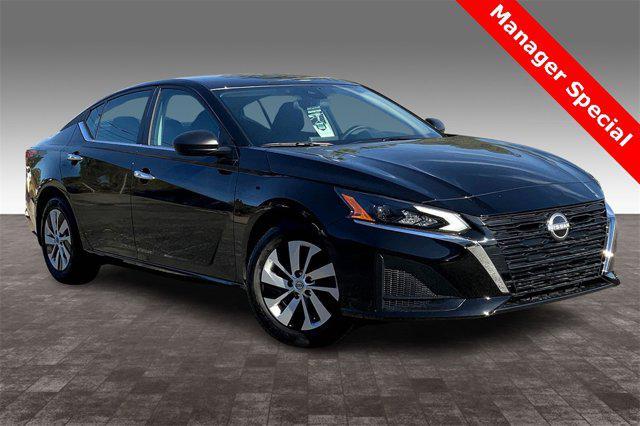 new 2025 Nissan Altima car, priced at $26,998