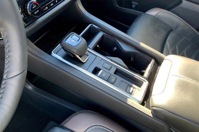 new 2025 Nissan Pathfinder car, priced at $43,988