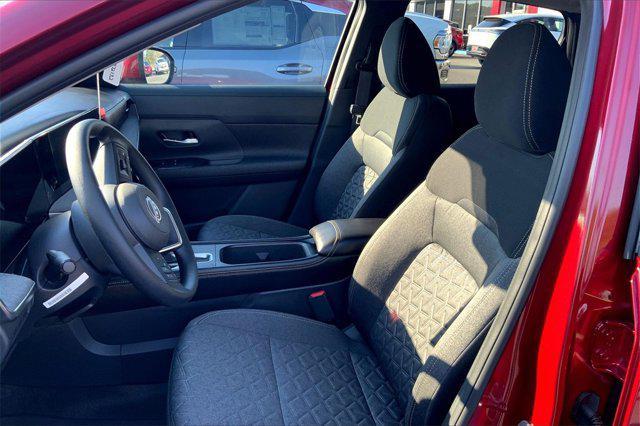 new 2025 Nissan Kicks car, priced at $27,785