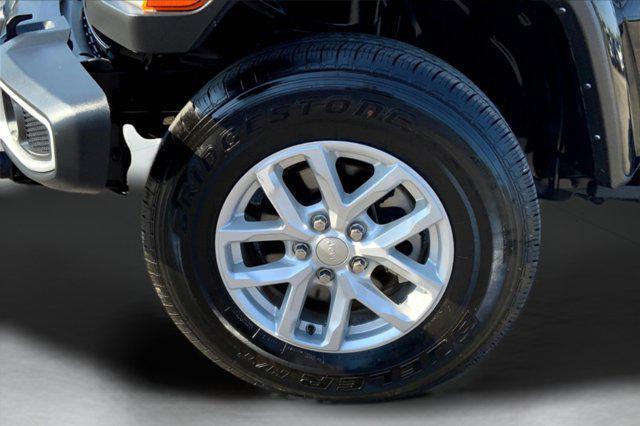 used 2023 Jeep Gladiator car, priced at $31,998
