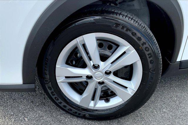 new 2025 Nissan Kicks car, priced at $22,702