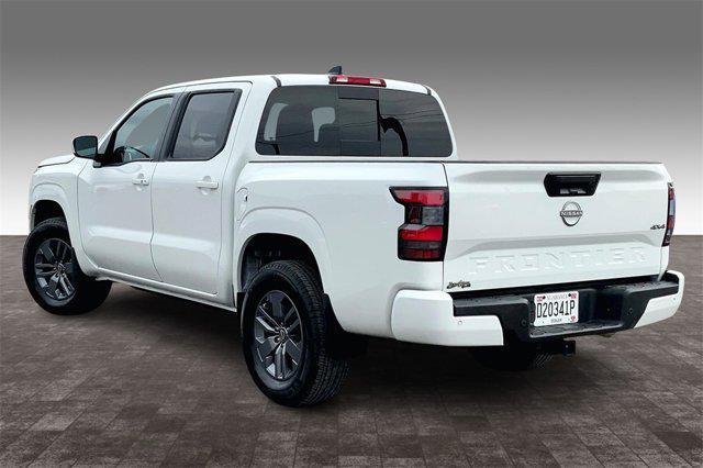 new 2025 Nissan Frontier car