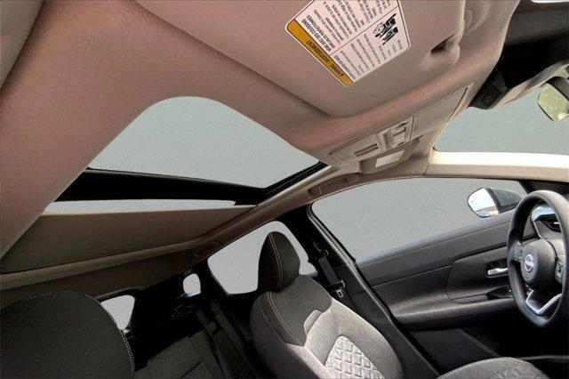 new 2025 Nissan Kicks car, priced at $25,978