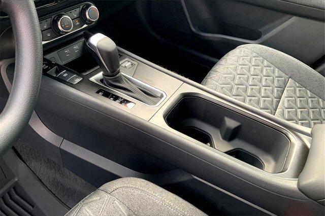 new 2025 Nissan Kicks car, priced at $27,440